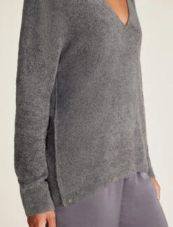 CozyChic Lite® V-Neck Seamed Pullover 11 CozyChic Lite® V-Neck Seamed Pullover -MOON HOME Shop 20211026 SS22 BDWCL20971 BDWES21032 00508