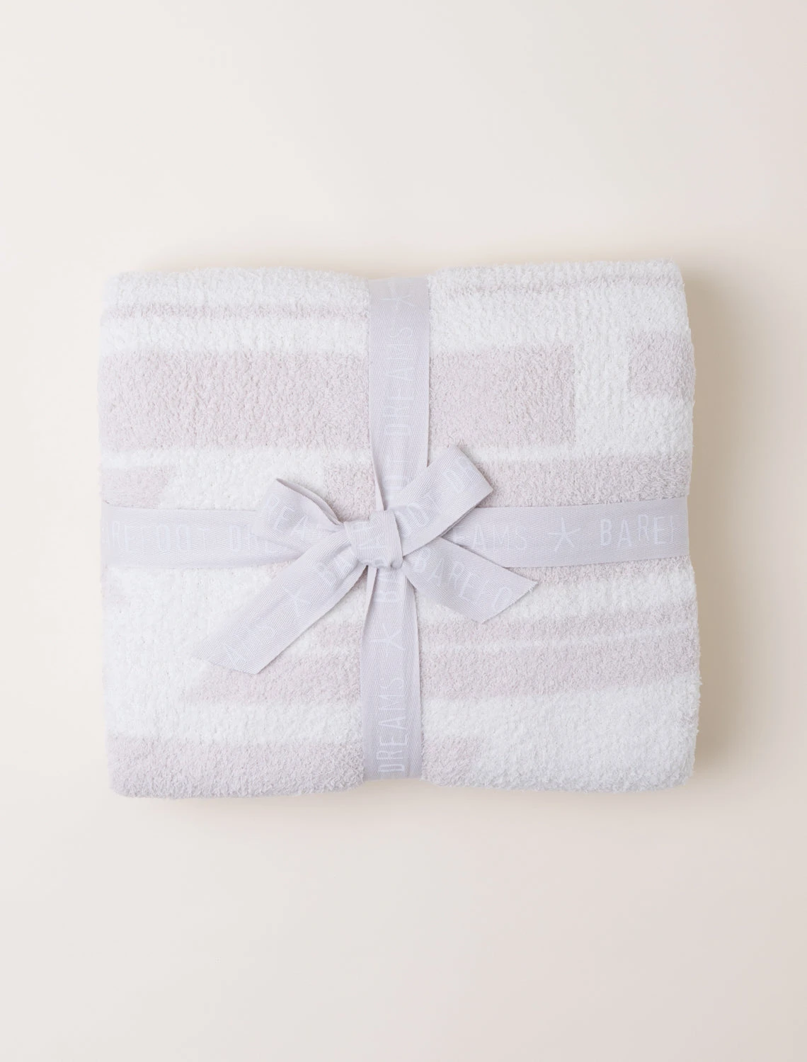 CozyChic® Geometric Blanket 3 CozyChic® Geometric Blanket