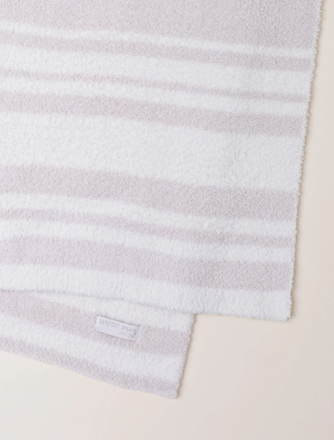 CozyChic® Geometric Blanket 6 CozyChic® Geometric Blanket - Image 4