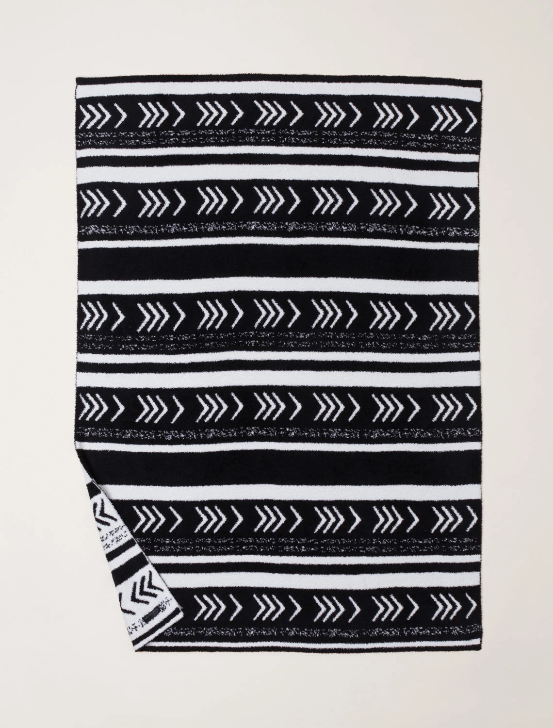 CozyChic® Stripes And Arrows Blanket 5 CozyChic® Stripes And Arrows Blanket - Image 3