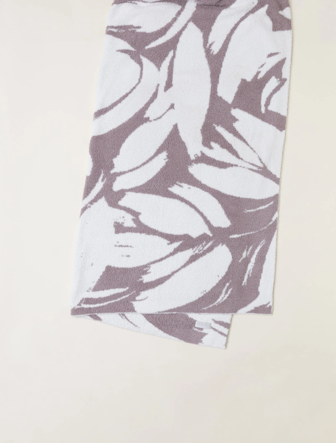 CozyChic® Petals Blanket 6 CozyChic® Petals Blanket - Image 4