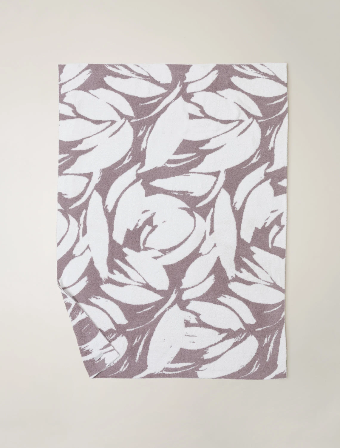 CozyChic® Petals Blanket 5 CozyChic® Petals Blanket - Image 3