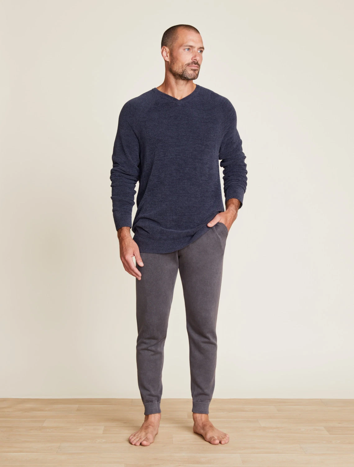 CozyChic Ultra Lite® Men's V-Neck Pullover 3 CozyChic Ultra Lite® Men's V-Neck Pullover