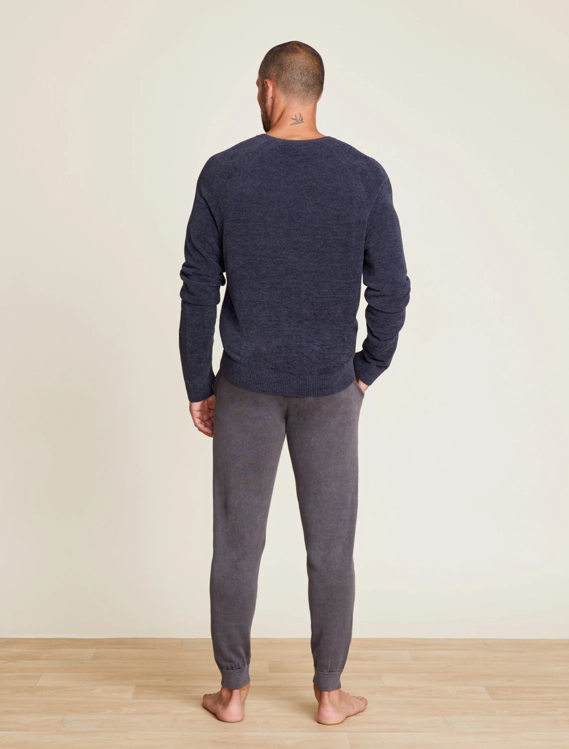 CozyChic Ultra Lite® Men's V-Neck Pullover 5 CozyChic Ultra Lite® Men's V-Neck Pullover - Image 3