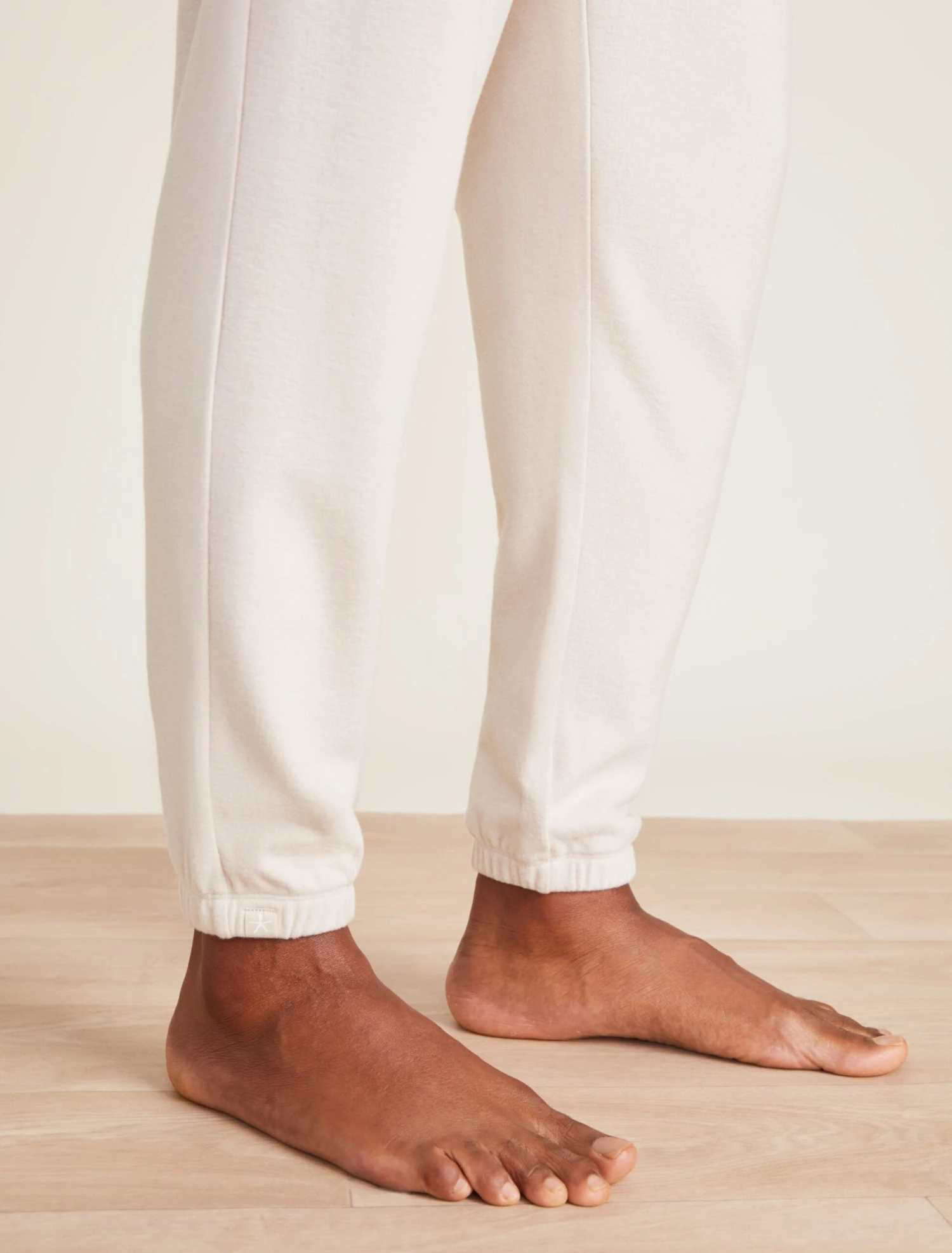 Malibu Collection® Men's Brushed Fleece Jogger 6 Malibu Collection® Men's Brushed Fleece Jogger - Image 4