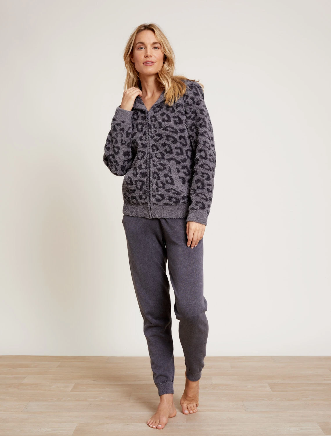 CozyChic® Barefoot In The Wild® Zip Hoodie 3 CozyChic® Barefoot In The Wild® Zip Hoodie