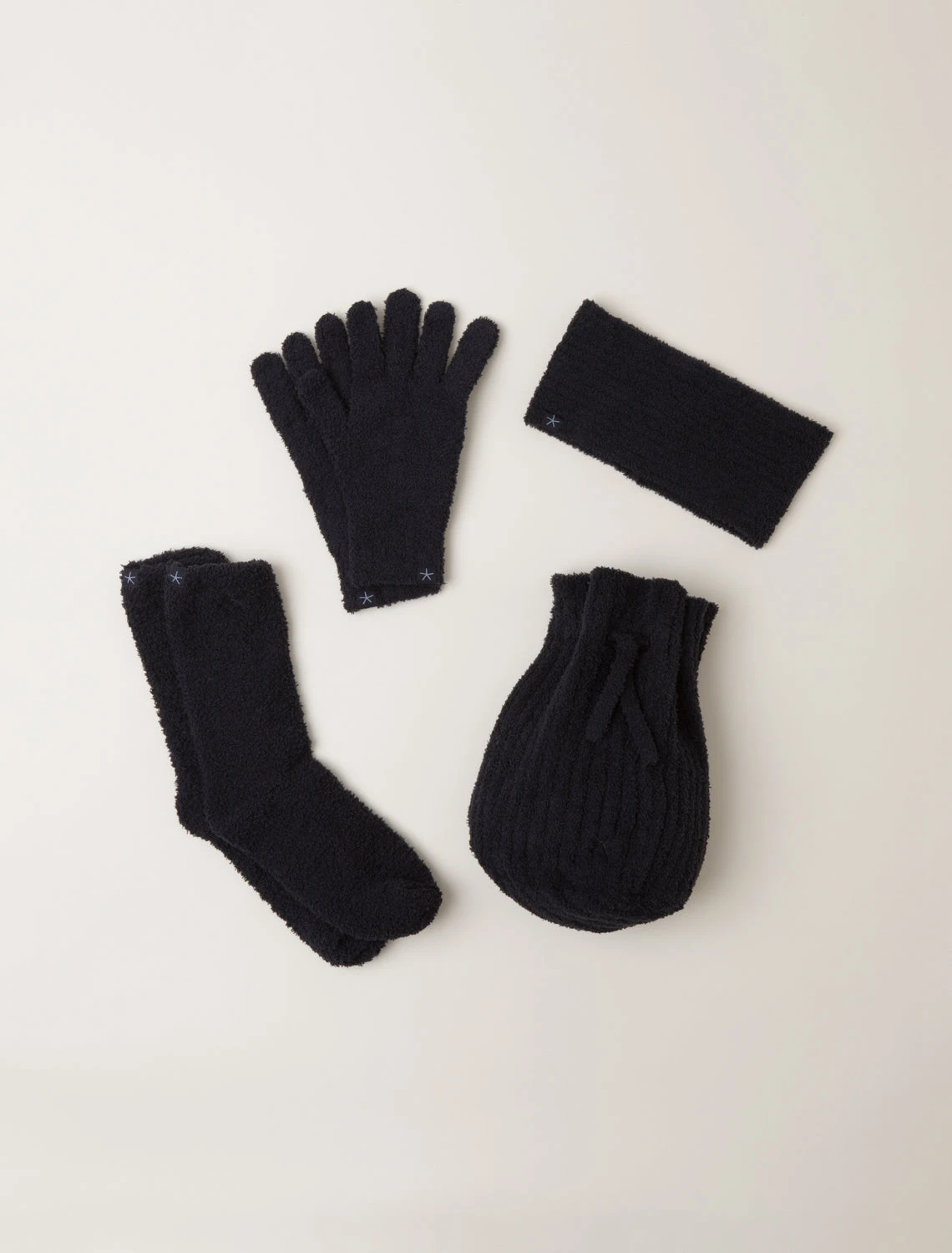 CozyChic® Winter Set (Bucket Bag, Gloves, Socks & Ski Headband Set) 6 CozyChic® Winter Set (Bucket Bag, Gloves, Socks & Ski Headband Set) - Image 4