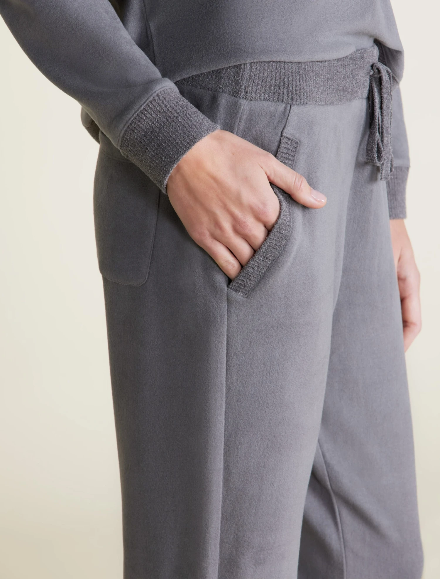 Malibu Collection® Brushed Fleece Sweater Mix Tapered Pant 6 Malibu Collection® Brushed Fleece Sweater Mix Tapered Pant - Image 4