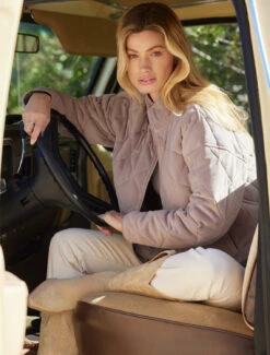 LuxeChic® Quilted Jacket -MOON HOME Shop BD FW23 D5 R8147 BDWLC22100 DEEP TAUPE