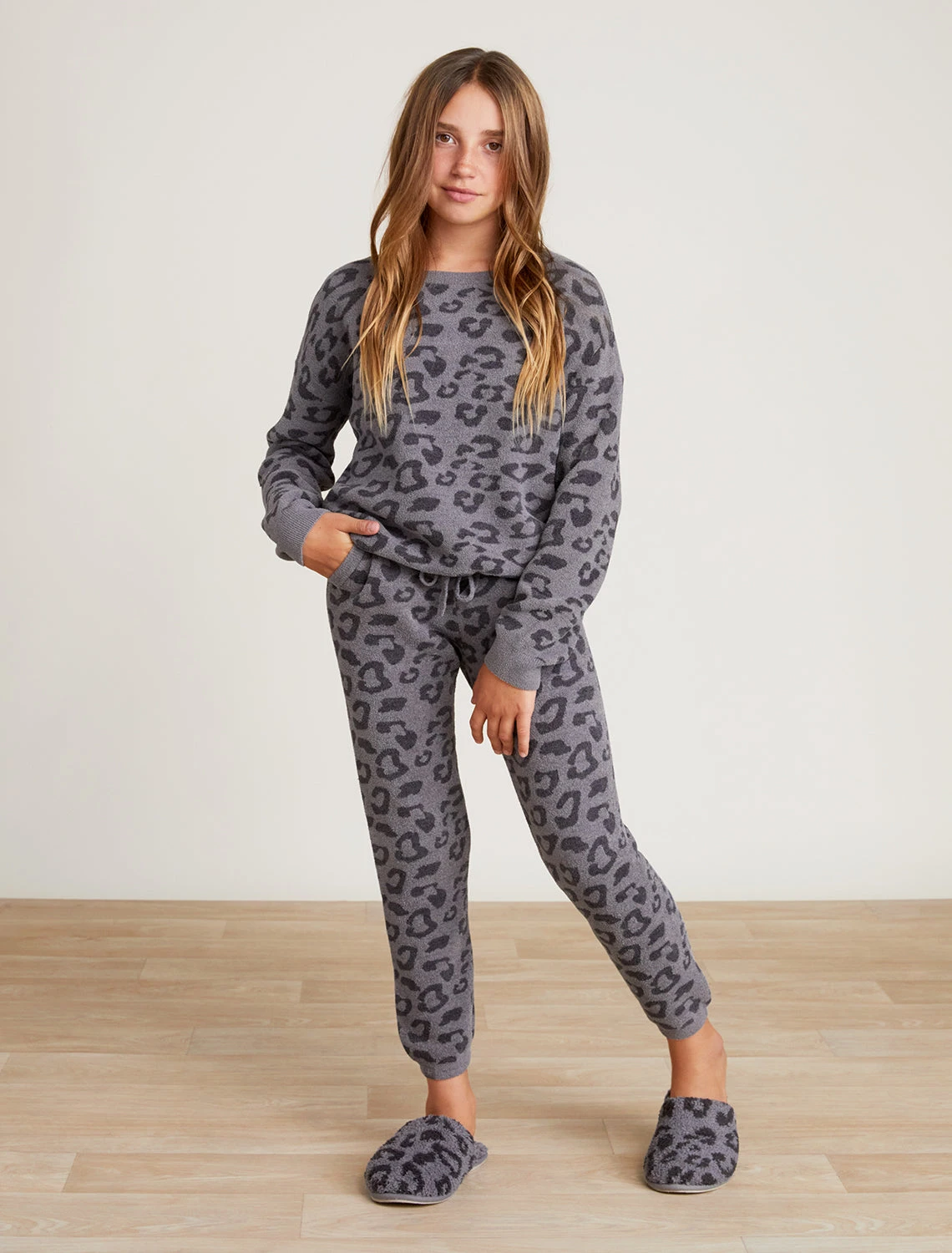 CozyChic Ultra Lite® Youth Slouchy Barefoot In The Wild® Pullover 3 CozyChic Ultra Lite® Youth Slouchy Barefoot In The Wild® Pullover