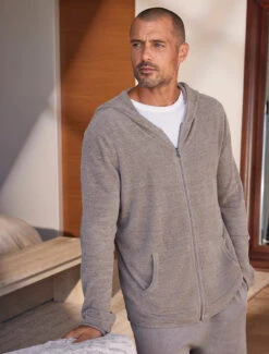 CozyChic Ultra Lite® Men’s Zip Hoodie 10 CozyChic Ultra Lite® Men’s Zip Hoodie -MOON HOME Shop BFD SS23 MEN A BDMCU21372 0323 V1 web