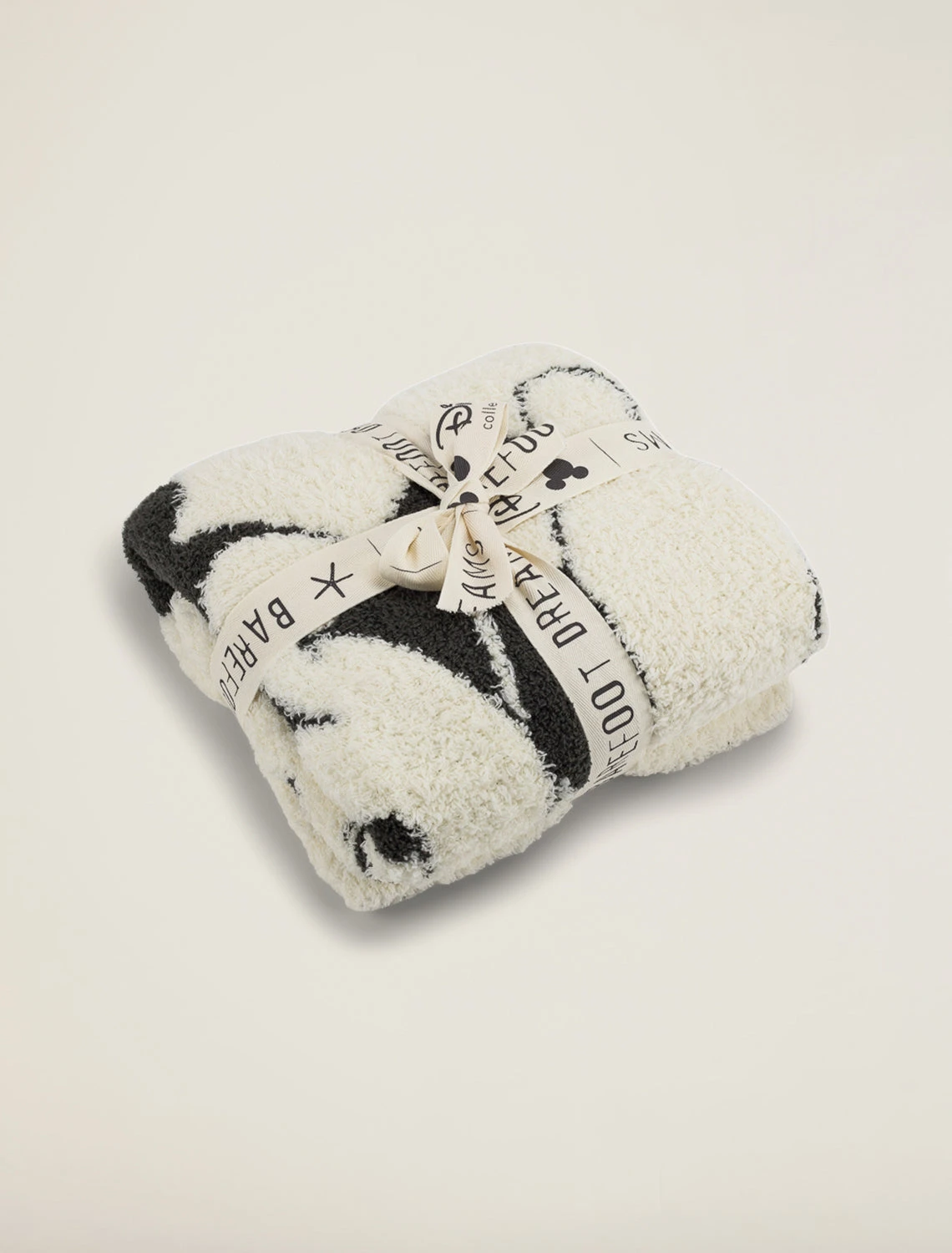 CozyChic® Classic Disney Minnie Mouse Baby Blanket 4 CozyChic® Classic Disney Minnie Mouse Baby Blanket - Image 2