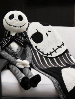 CozyChic® Disney Jack Skellington Throw 11 CozyChic® Disney Jack Skellington Throw -MOON HOME Shop DNHCC21385 2257 V1