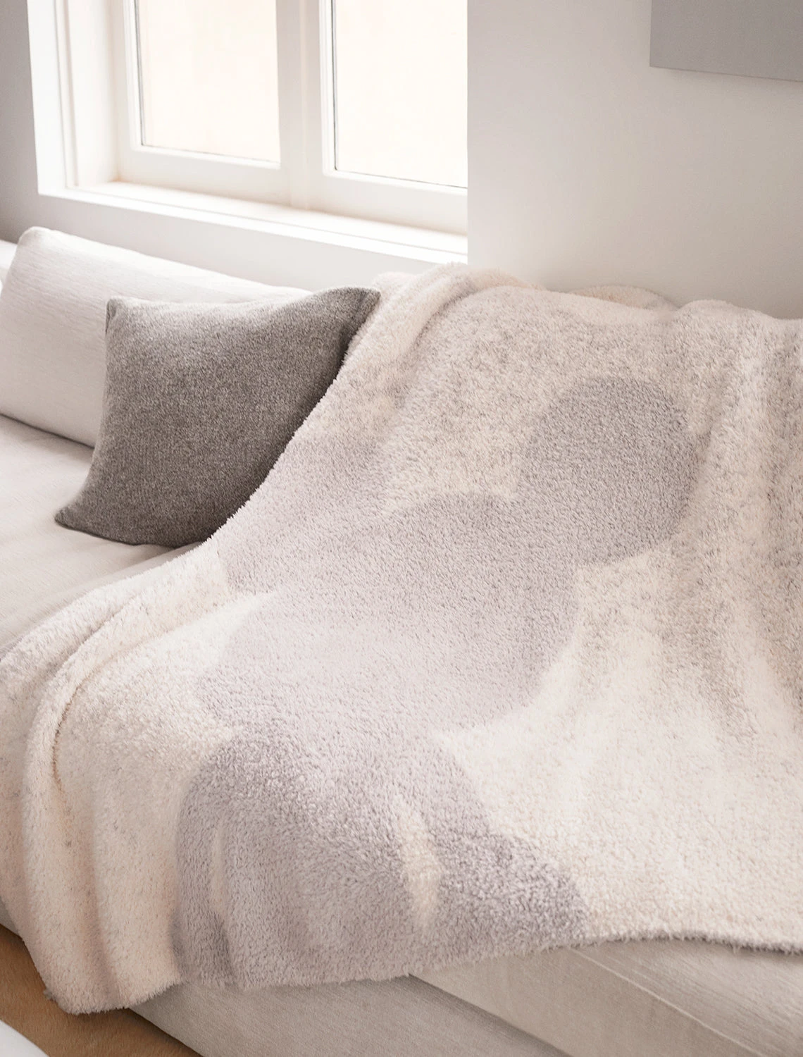 CozyChic® Disney 100th Anniversary Classic Mickey Confetti Throw 8 CozyChic® Disney 100th Anniversary Classic Mickey Confetti Throw - Image 6