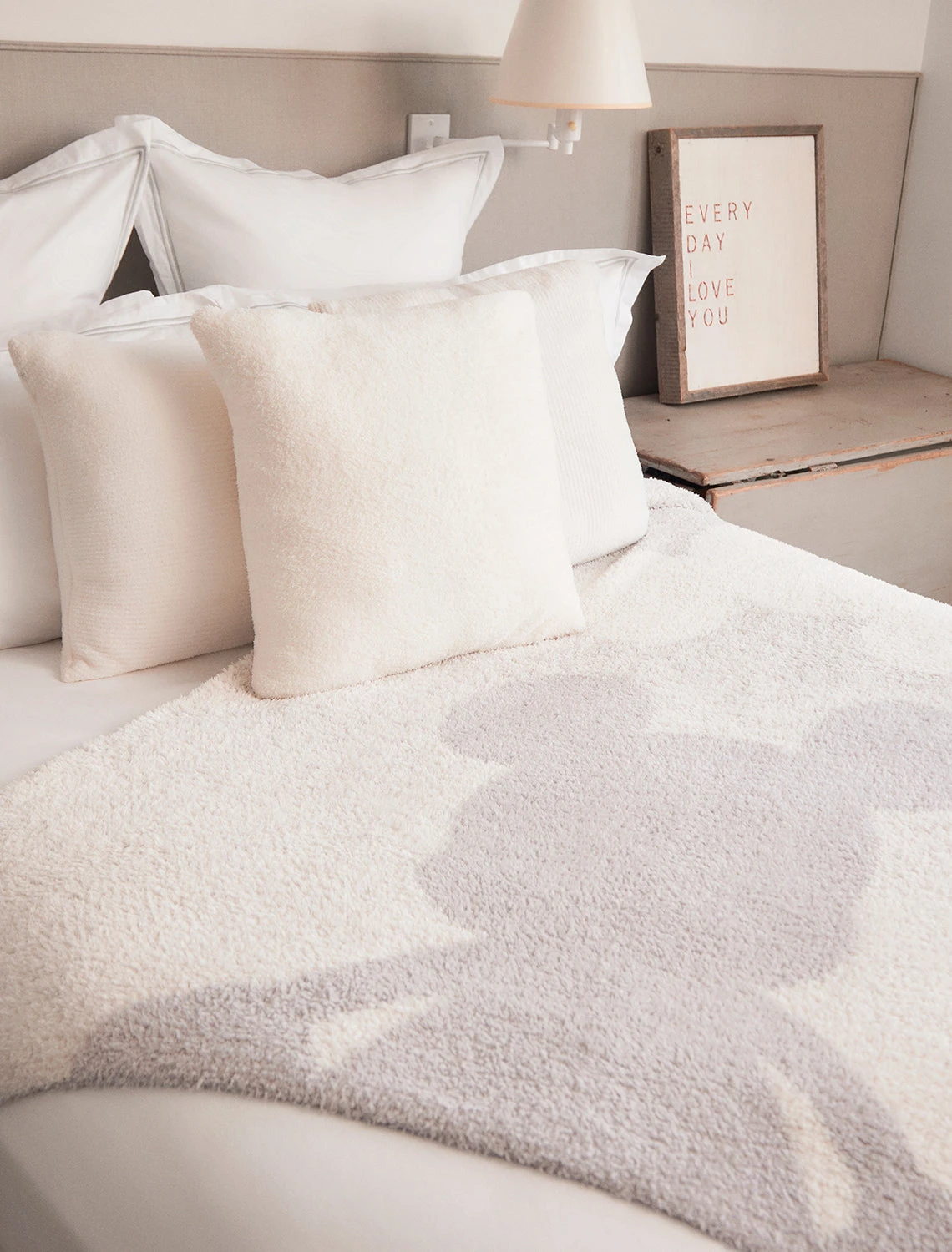 CozyChic® Disney 100th Anniversary Classic Mickey Confetti Throw 7 CozyChic® Disney 100th Anniversary Classic Mickey Confetti Throw - Image 5