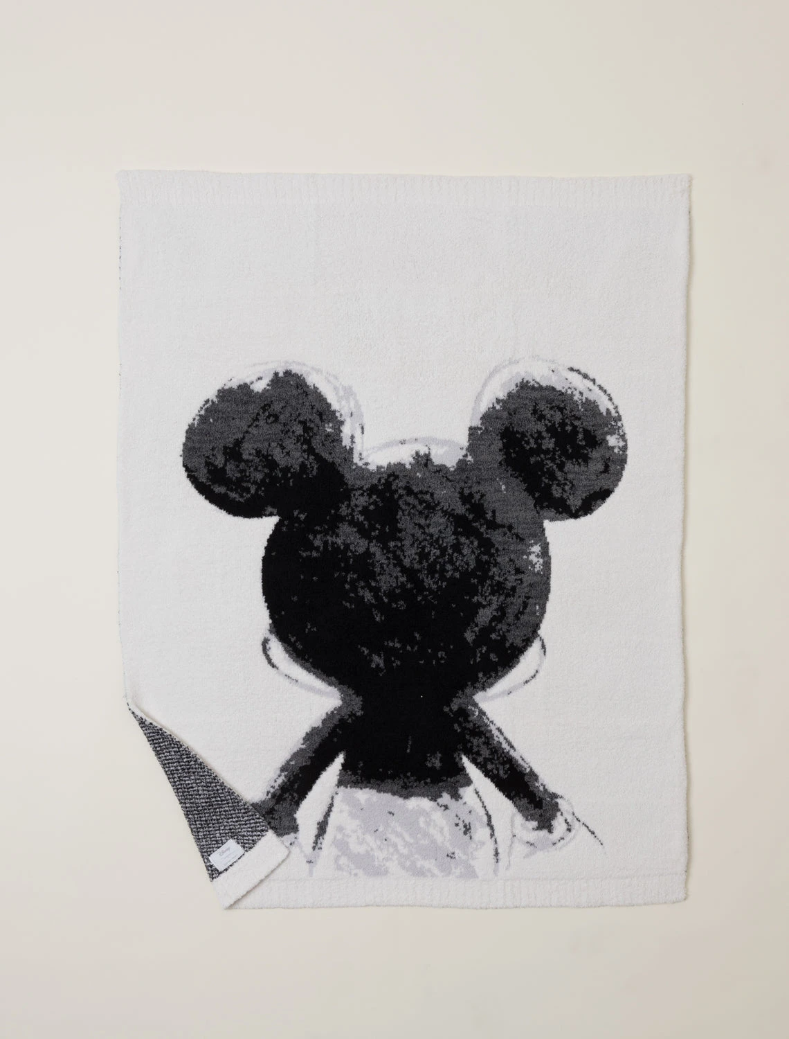 CozyChic® Disney Mickey Mouse Charcoal Blanket 5 CozyChic® Disney Mickey Mouse Charcoal Blanket - Image 3