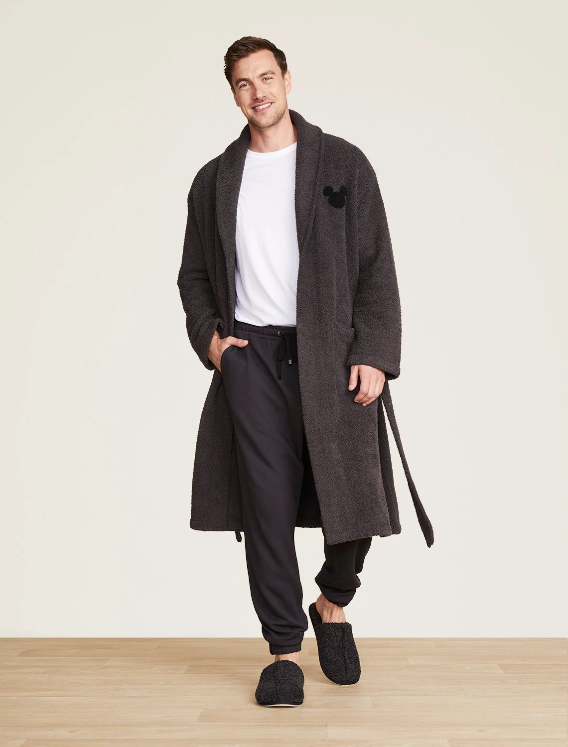 CozyChic® Disney Classic Mickey Mouse Icon Robe 3 CozyChic® Disney Classic Mickey Mouse Icon Robe