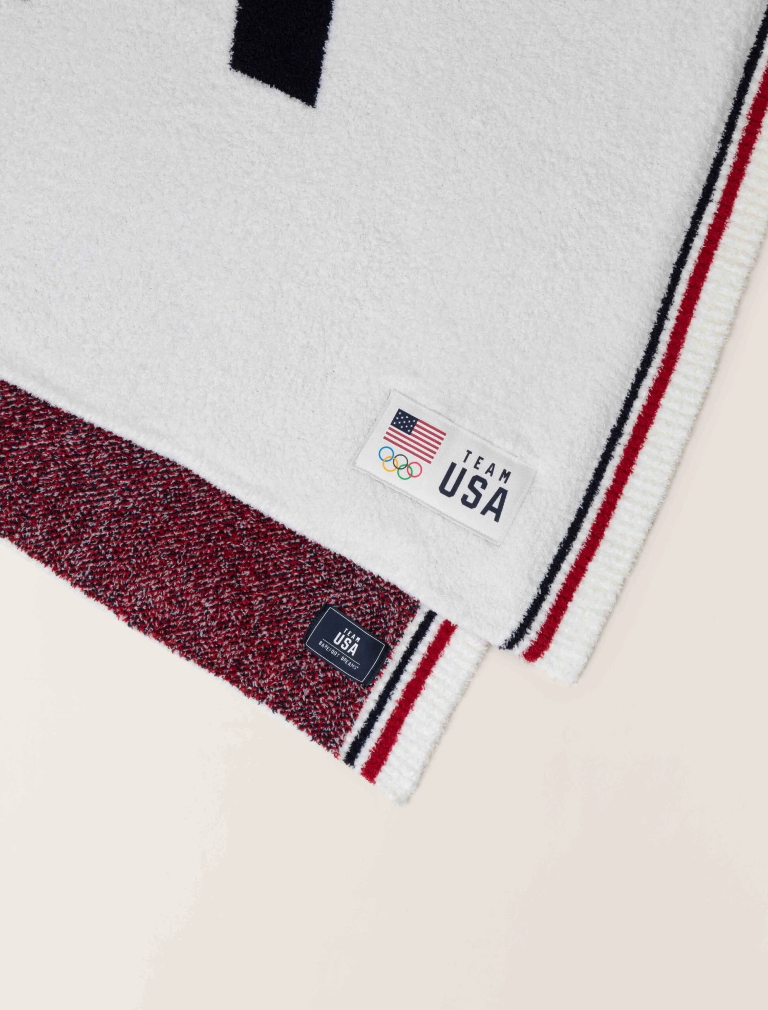 CozyChic® Team USA Multi Color Throw 6 CozyChic® Team USA Multi Color Throw - Image 4